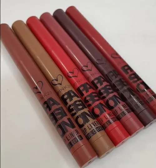 Lip Liner Pasión Mate | Delineador de Labios de Alta Precisión